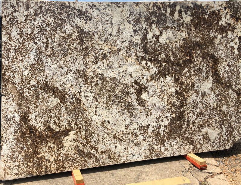 18-20 mm C White Granite Slab, For Countertops at Rs 51/sq ft in